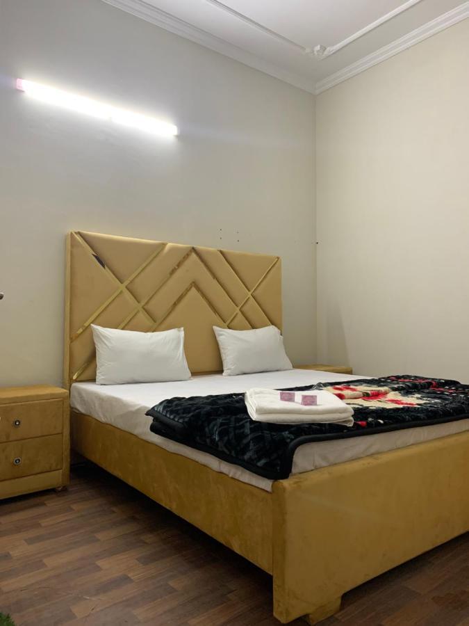 Eden Plus Executive Hotel Lahore Exterior foto